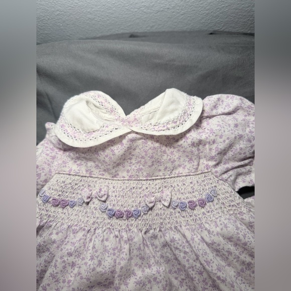 George Newborn Baby Girl Smocked Floral Dress Purple White Peter Pan Collar - Picture 2 of 5